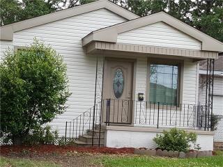 1008 Taylor St, Kenner, LA 70062-6642