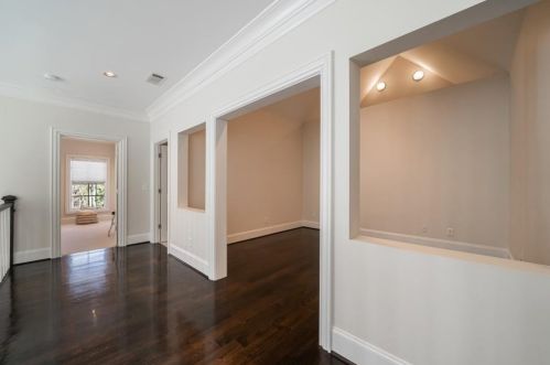 3066 Arden Rd, Atlanta GA  30305-1914 exterior