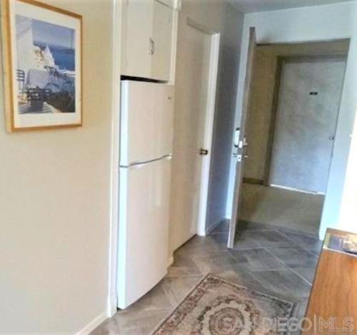 2005 Costa Del Mar Rd, Carlsbad, CA 92009-6816