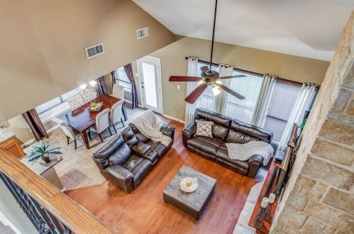 5329 Molasses Dr, Fort Worth TX  76179-8166 exterior