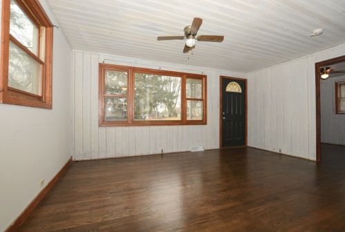 4809 Wonder Lake Rd, Bull Valley, IL 60097-9786