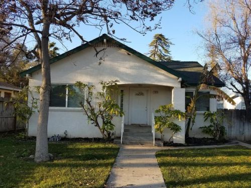 309 Columbia St, Turlock, CA 95380-5208