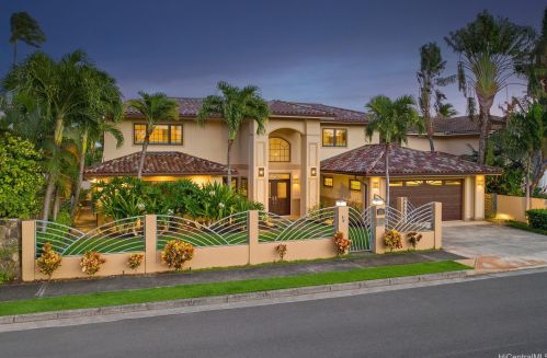 4761 Farmers Rd, Honolulu HI  96816-5445 exterior