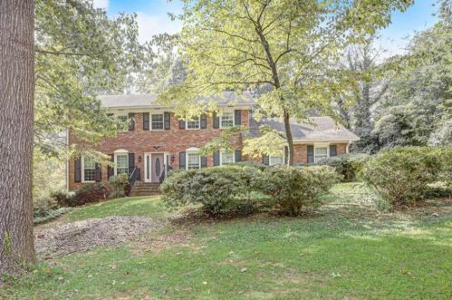 3908 Brenton Way, Atlanta, GA 30319-1841