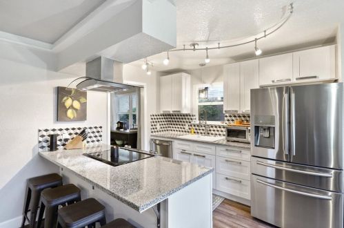 2517 Briarcliff Dr, Irving TX  75062-3213 exterior