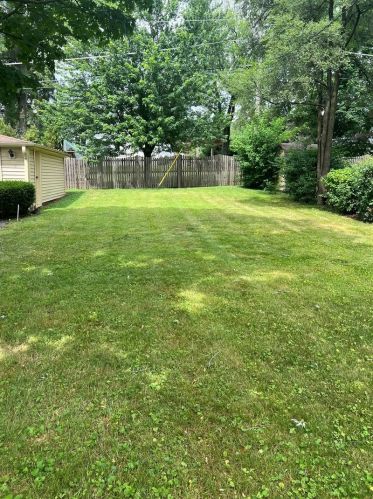 256 Jackson Rd, Willowbrook IL  60514-1028 exterior