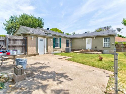 1602 Crest Ridge Dr, Dallas TX  75228-3203 exterior