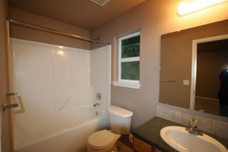 662 Walnut Blvd, Corvallis OR  97330-3851 exterior