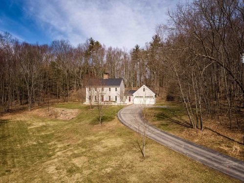 59 Turtle Pond Rd, Lee, NH 03861-6617