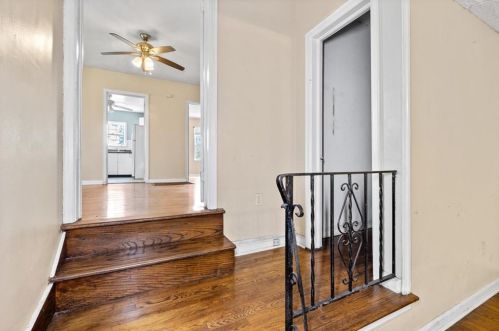 1384 Emory Rd, Atlanta GA  30306-2406 exterior