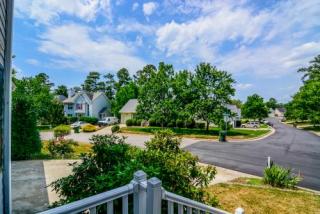 400 Woodstar Dr, Cary, NC 27513-2938