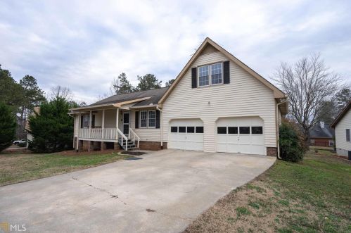4081 Essex Pl, Villa Rica, GA 30180-9798