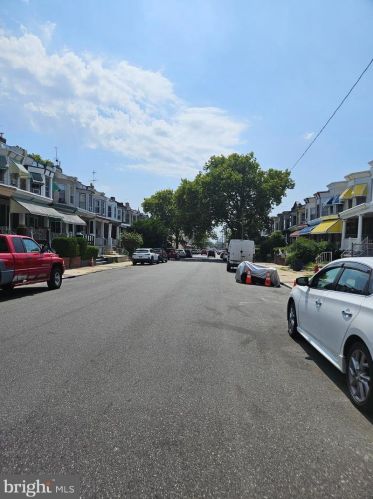 3140 24th St, Philadelphia, PA 19132-1312