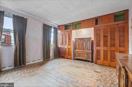 1412 12 St, Philadelphia PA 19147-2624 exterior