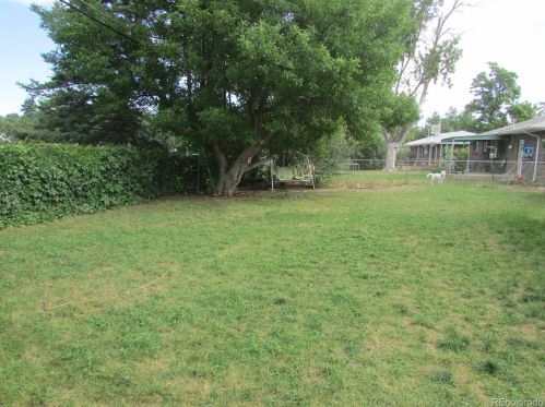 8381 Oakwood St, Westminster, CO 80031-3617
