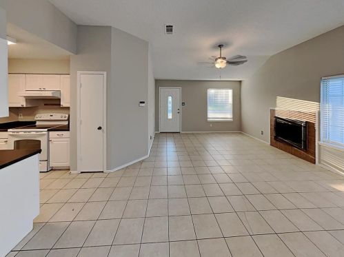 7301 Sunnybank Dr, Fort Worth TX  76137-1865 exterior