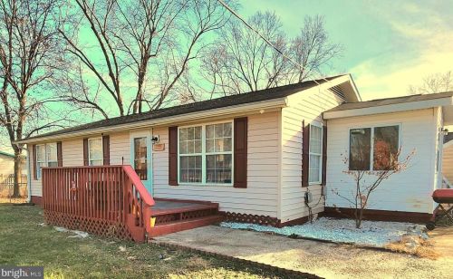 66 Evergreen Dr, Charles Town, WV 25414-5870