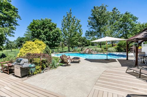 15 Heritage Way, Montgomery, NJ 08502-5822