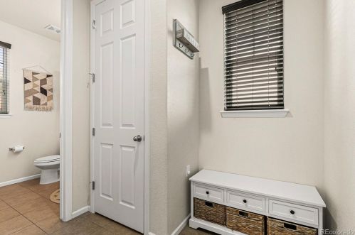 4820 Versailles St, Denver CO  80015-6801 exterior