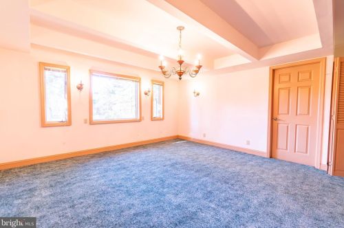 36 Nelson Ridge Rd, Princeton NJ  08540-7436 exterior