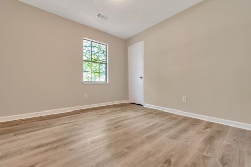 109 Clifford Ct, Stockbridge GA  30281-3007 exterior