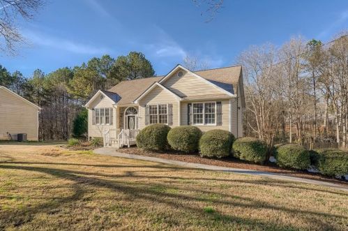 114 Thornwood Dr, Holly Springs, GA 30188-6030