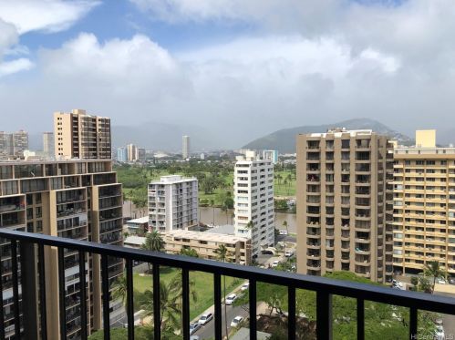 201 Ohua Ave, Honolulu HI  96815-3653 exterior