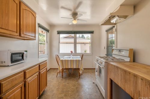 4166 Beechwood Pl, Riverside CA  92506-1151 exterior