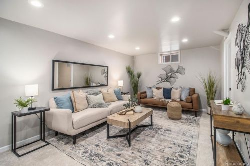 2050 Wolff St, Denver CO  80219-5045 exterior