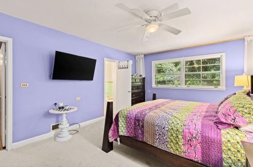 3333 Flowers Dr, Atlanta GA  30337-1001 exterior