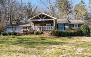 2771 Tanglewood Dr, Chattanooga, TN 37415-6108