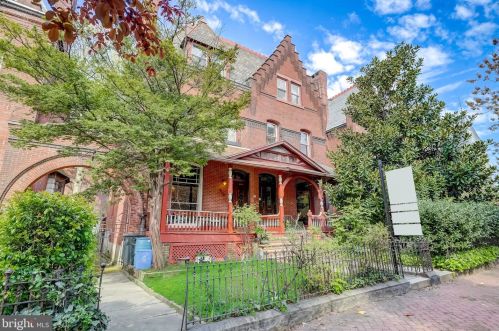 430 42 St, Philadelphia PA 19104-0044 exterior