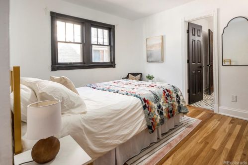 2079 Krameria St, Denver CO  80207-3928 exterior