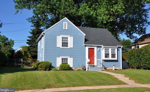 766 Priority Rd, York, PA 17404-2456