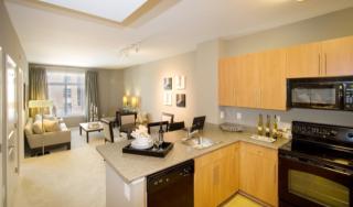 4220 Campbell Ave, Arlington VA  22206-3426 exterior