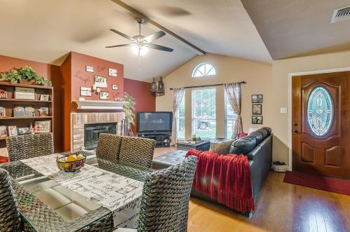 8100 Broken Arrow Rd, Fort Worth TX  76137-1291 exterior