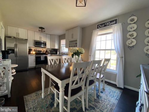 9804 Plaza View Way, Fredericksburg, VA 22408-7704