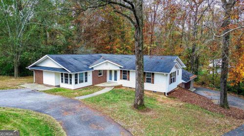 36 Gober Rd, Commerce, GA 30530-4440