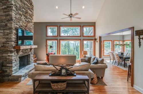 1458 Valley View Dr, Big Canoe GA  exterior