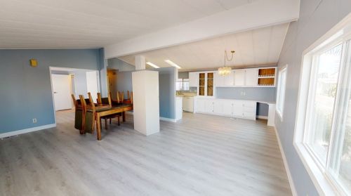 330 Magpie Ln, Santa Ana CA  92708-5822 exterior