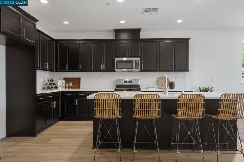 64 Morello Ave, Pacheco, CA 94553-3042