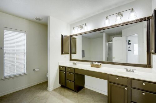 11217 Blairview Ln, Austin TX  78748-3964 exterior