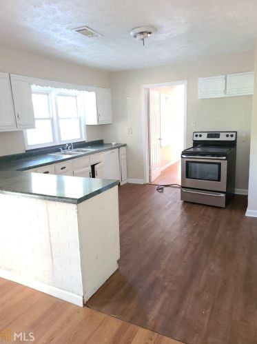 400 Dallas Hwy, Villa Rica, GA 30180-1309