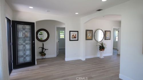 3493 Hoover St, Riverside CA  92504-3905 exterior