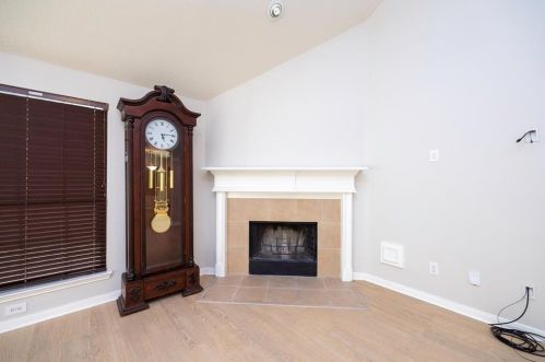 6406 Canyon Estates Ln, Richmond TX  77469-6108 exterior