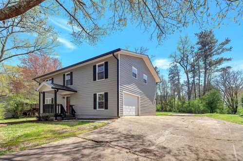 7280 Valley Dr, Winston, GA 30187-1547