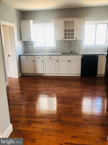 3454 Finlaw Ave, Camden NJ  08109-3043 exterior