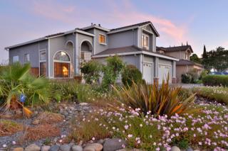 1960 Plum Ln, Tracy, CA 95376-9296