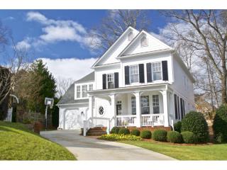 2130 Spring Hill Ct, Smyrna, GA 30080-8695
