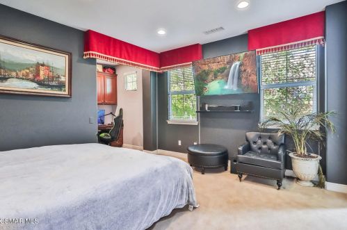 3961 Eagle Flight Dr, Simi Valley CA  93065-0222 exterior